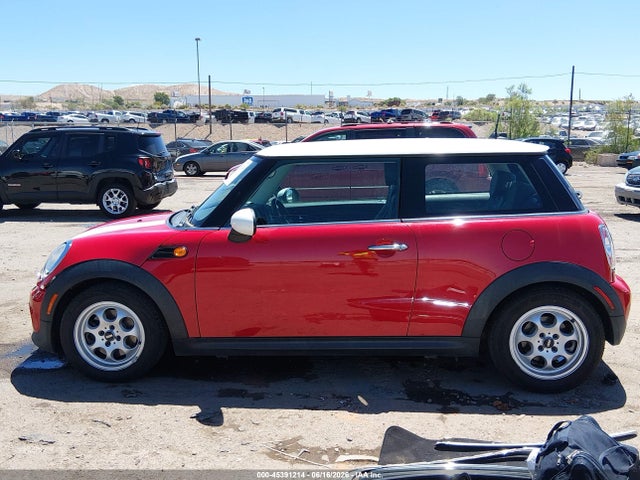 Продажа на аукционе авто 2013 Mini Hardtop Cooper, vin: WMWSU3C54DT372920, номер лота: 45391214
