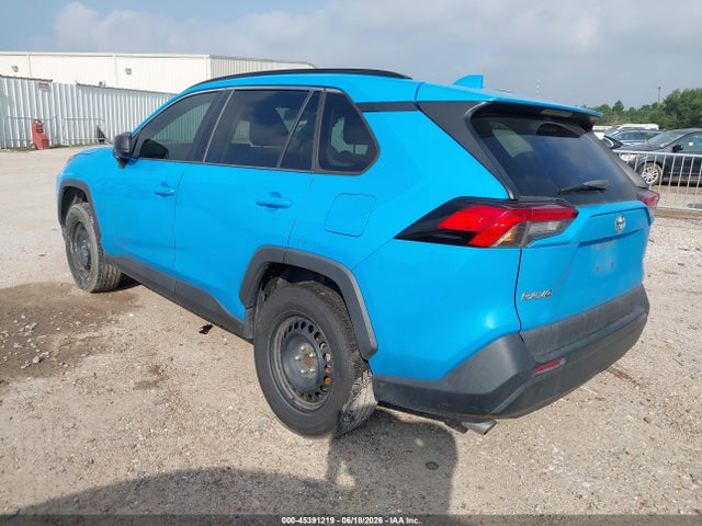 Toyota RAV4 LE 2020 2T3H1RFV4LW070866 Image 3