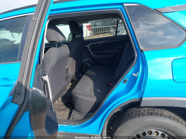Toyota RAV4 LE 2020 2T3H1RFV4LW070866 Image 8