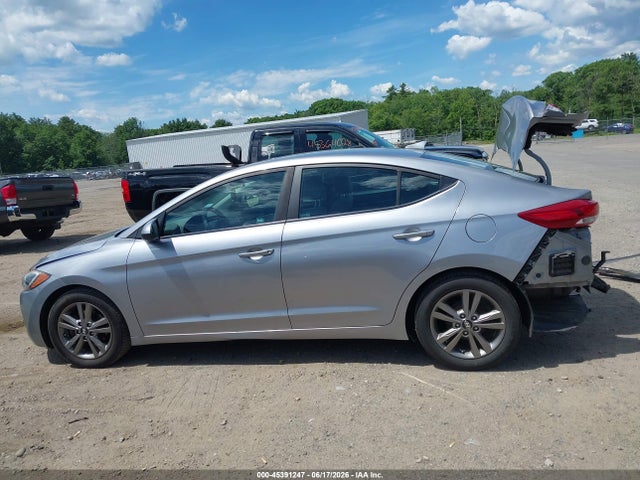 Hyundai ELANTRA SE 2017 5NPD84LF5HH106833 Image 15