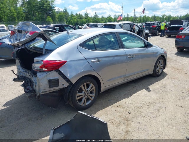 Hyundai ELANTRA SE 2017 5NPD84LF5HH106833 Image 4
