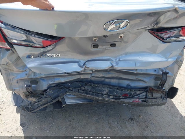 Hyundai ELANTRA SE 2017 5NPD84LF5HH106833 Image 6