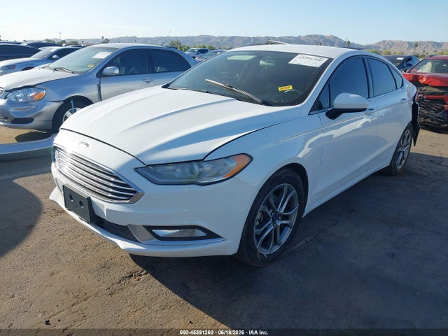 Ford FUSION S 2017 3FA6P0G73HR201434 Image 2