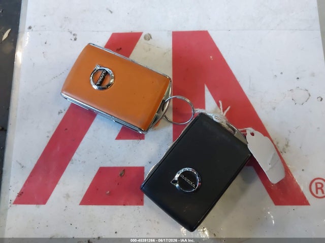 2023 Volvo Xc40 Recharge Pure Electric Twin Plus მანქანა იყიდება აუქციონზე, vin: YV4ED3UW2P2074607, აუქციონის ნომერი: 45391266