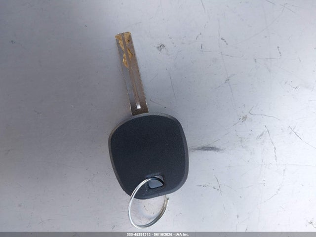 4T1B11HK9KU768956 Toyota CAMRY LE