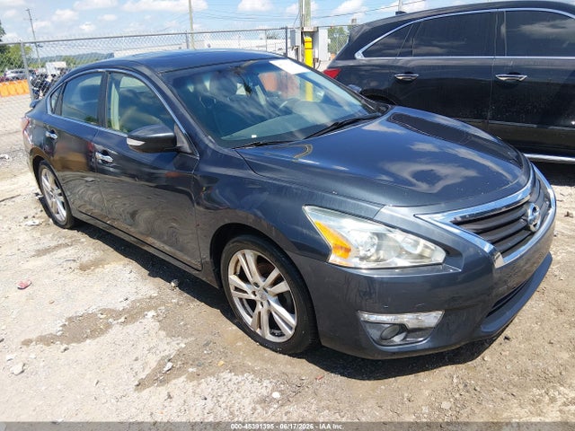 Продажа на аукционе авто 2013 Nissan Altima 3.5 Sl, vin: 1N4BL3AP3DC252106, номер лота: 45391395