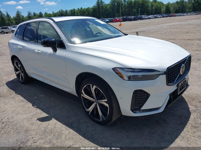 Volvo Xc60 B5 Ultra 2025 YV4M12RM2S1082050 главное изображение