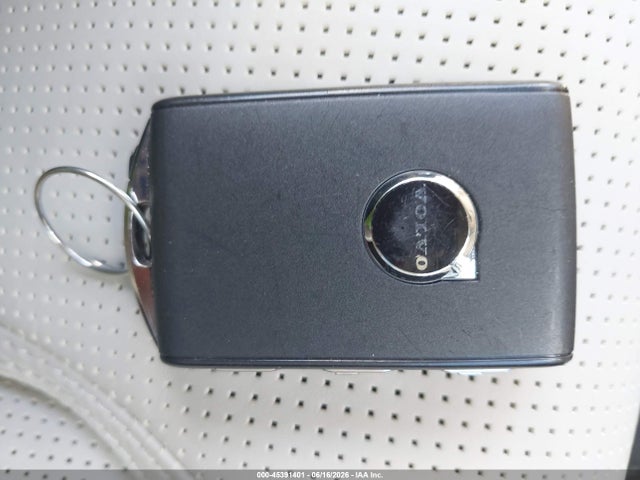 Volvo Xc60 B5 Ultra 2025 YV4M12RM2S1082050 Image 11