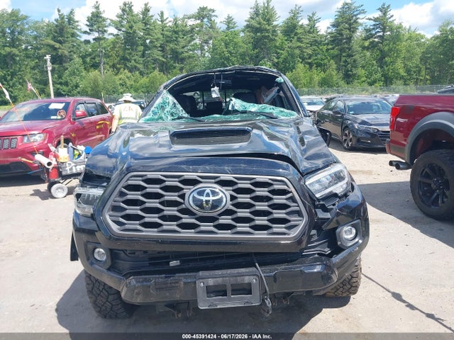 3TMCZ5AN0MM386223 Toyota Tacoma Trd Sport