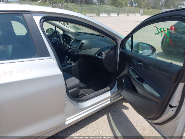 Chevrolet Cruze Lt Auto 2018 1G1BE5SM7J7233379 Image 5
