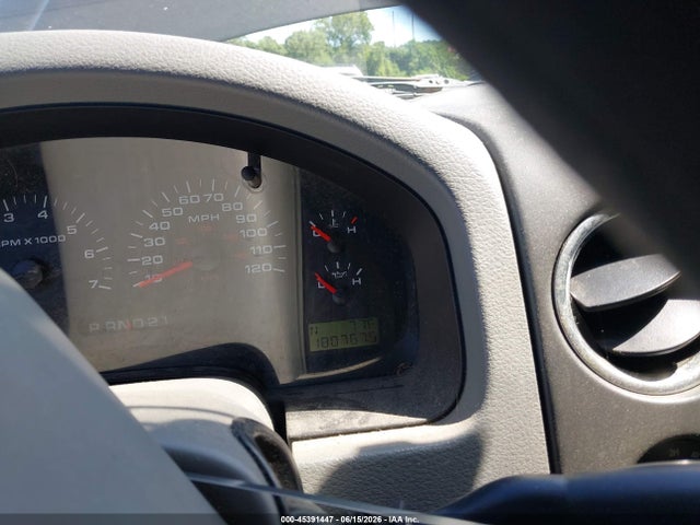 45391447 :رقم المزاد ، 1FTPX14585NA72449 vin ، 2005 Ford F-150 Fx4/lariat/xl/xlt مزاد بيع