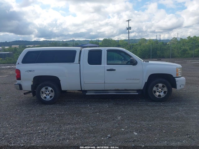 Продаж на аукціоні авто 2011 Chevrolet Silverado 1500 Lt, vin: 1GCRKSE31BZ435172, номер лоту: 45391449