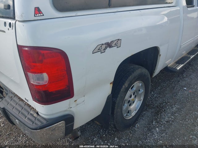 Продаж на аукціоні авто 2011 Chevrolet Silverado 1500 Lt, vin: 1GCRKSE31BZ435172, номер лоту: 45391449