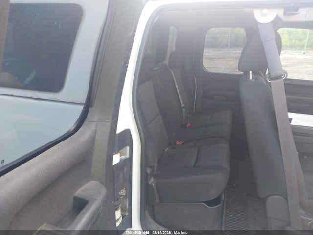 Продаж на аукціоні авто 2011 Chevrolet Silverado 1500 Lt, vin: 1GCRKSE31BZ435172, номер лоту: 45391449