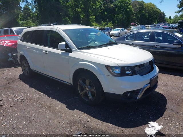 45391483 :رقم المزاد ، 3C4PDCGBXFT566027 vin ، 2015 Dodge Journey Crossroad مزاد بيع
