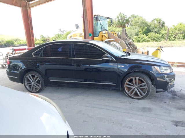 Aukcja sprzedaży 2017 Volkswagen Passat 1.8t R-line, vin: 1VWDT7A37HC038701, numer aukcji: 45391488