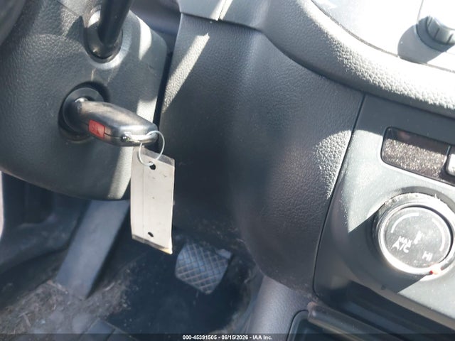 Продажа на аукционе авто 2015 Volkswagen Tiguan S, vin: WVGBV7AX5FW581608, номер лота: 45391505