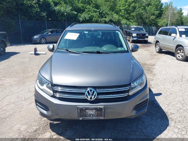 Продажа на аукционе авто 2015 Volkswagen Tiguan S, vin: WVGBV7AX5FW581608, номер лота: 45391505