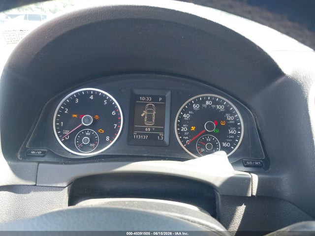 Продажа на аукционе авто 2015 Volkswagen Tiguan S, vin: WVGBV7AX5FW581608, номер лота: 45391505