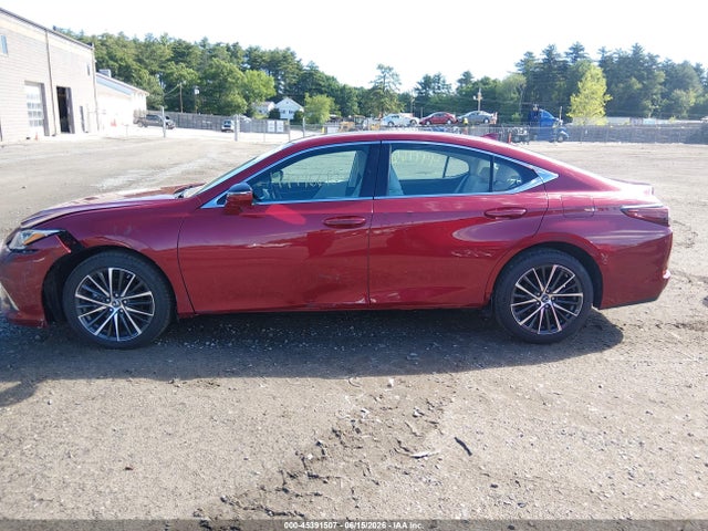Lexus ES 350 2025 58ADZ1B19SU209739 Image 14