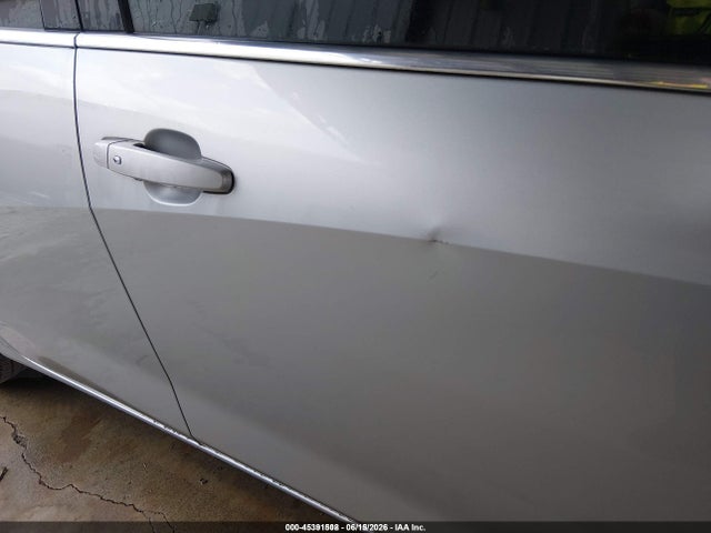 1G1ZC5ST0KF194525 Chevrolet Malibu 1fl