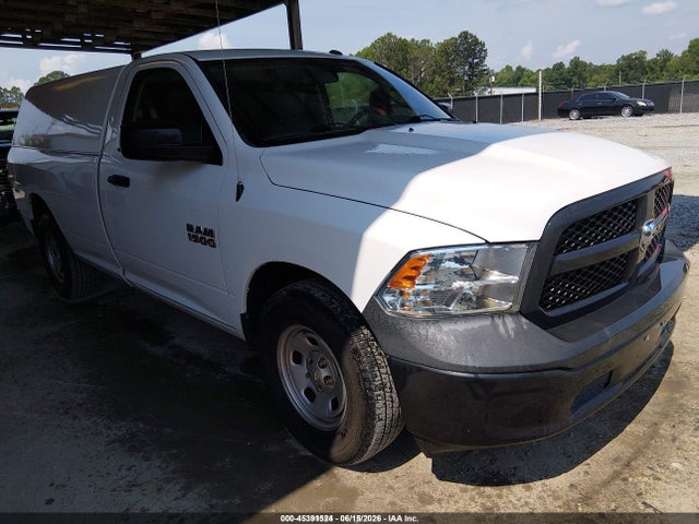 RAM 1500 Tradesman 4x2 8' Box 2018 3C6JR6DG5JG318110 main image