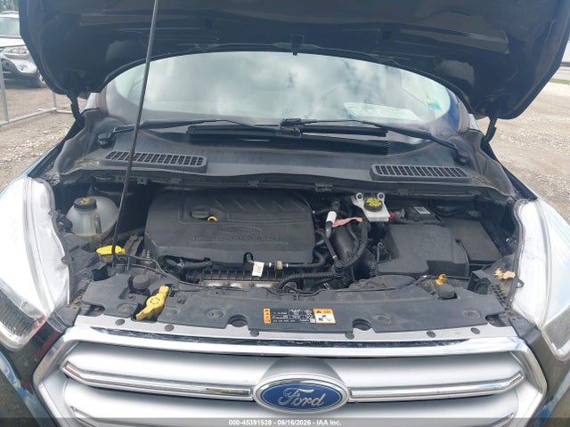 Продажа на аукционе авто 2018 Ford Escape Se, vin: 1FMCU9GD0JUC00719, номер лота: 45391539