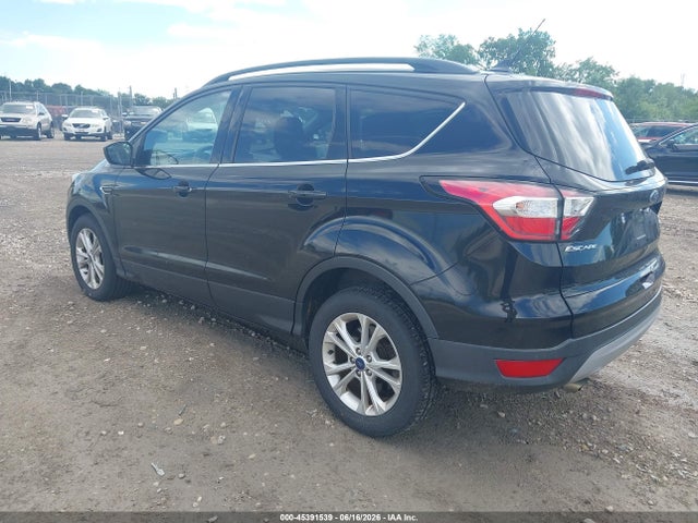 Продажа на аукционе авто 2018 Ford Escape Se, vin: 1FMCU9GD0JUC00719, номер лота: 45391539