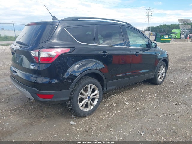 Продажа на аукционе авто 2018 Ford Escape Se, vin: 1FMCU9GD0JUC00719, номер лота: 45391539