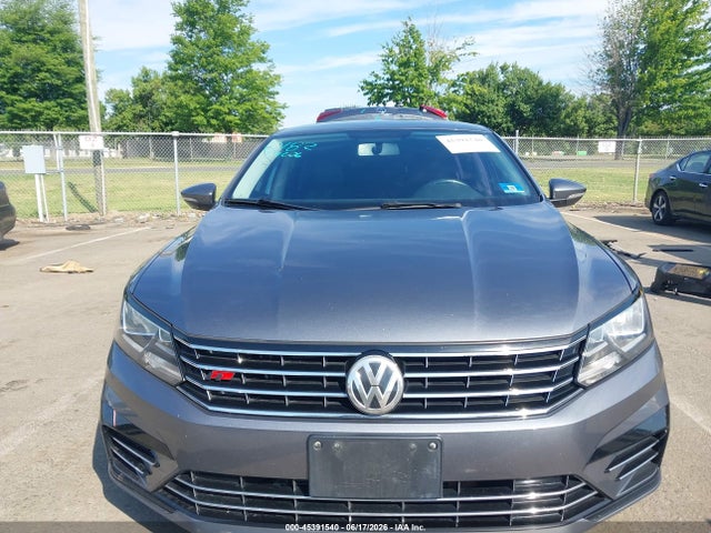 Aukcja sprzedaży 2017 Volkswagen Passat 1.8t R-line, vin: 1VWDT7A39HC039865, numer aukcji: 45391540