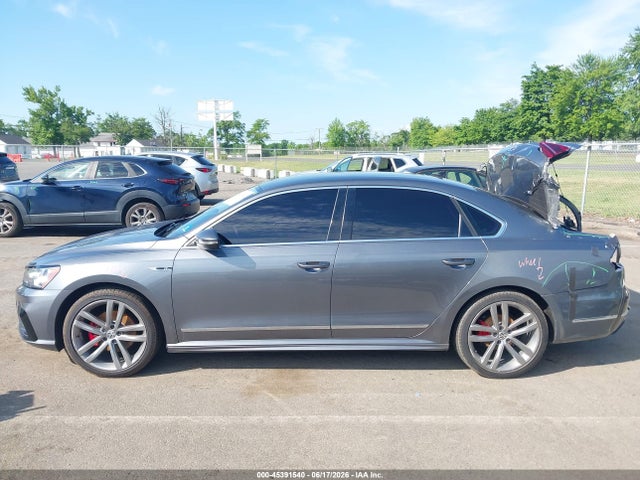 Aukcja sprzedaży 2017 Volkswagen Passat 1.8t R-line, vin: 1VWDT7A39HC039865, numer aukcji: 45391540