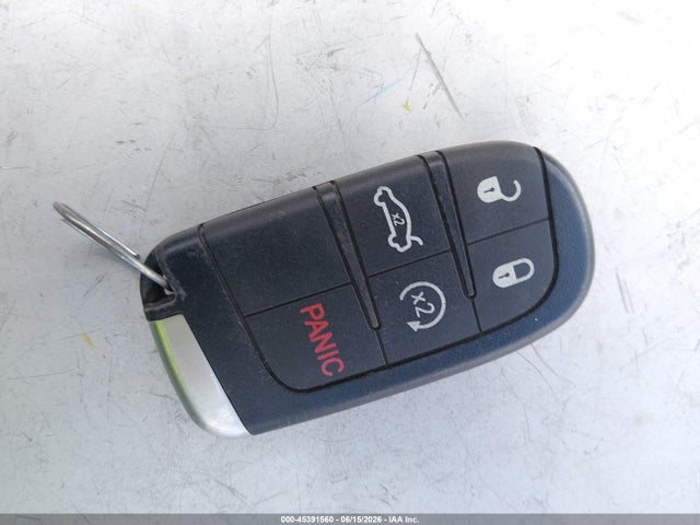 45391560 :رقم المزاد ، 2C3CCAKT1DH699579 vin ، 2013 Chrysler 300c Awd مزاد بيع