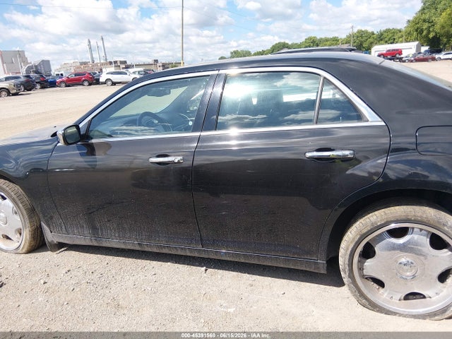 45391560 :رقم المزاد ، 2C3CCAKT1DH699579 vin ، 2013 Chrysler 300c Awd مزاد بيع