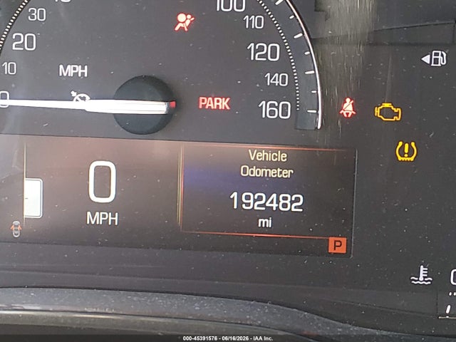45391576 :رقم المزاد ، 1GYKNBRS2HZ102377 vin ، 2017 Cadillac Xt5 Luxury مزاد بيع