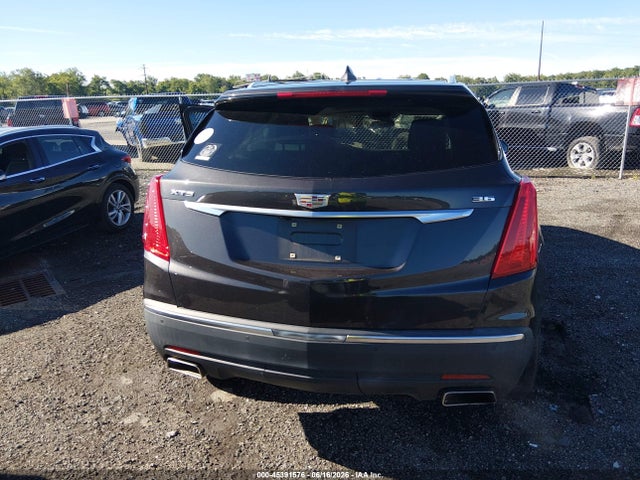 45391576 :رقم المزاد ، 1GYKNBRS2HZ102377 vin ، 2017 Cadillac Xt5 Luxury مزاد بيع