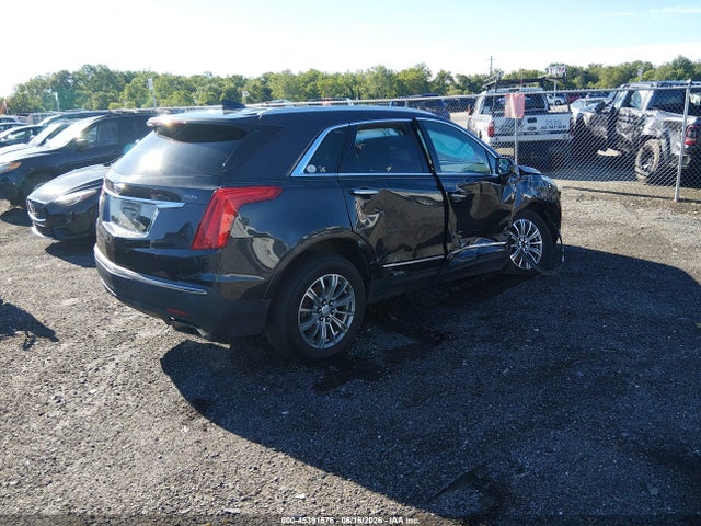 45391576 :رقم المزاد ، 1GYKNBRS2HZ102377 vin ، 2017 Cadillac Xt5 Luxury مزاد بيع