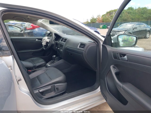 Продаж на аукціоні авто 2014 Volkswagen Jetta 1.8t Se, vin: 3VWD17AJ2EM305077, номер лоту: 45391598