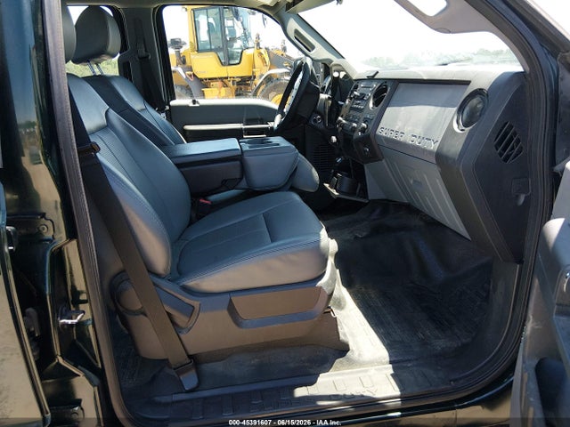 1FT8W3BT3GEC88118 Ford F-350 Lariat/xl/xlt