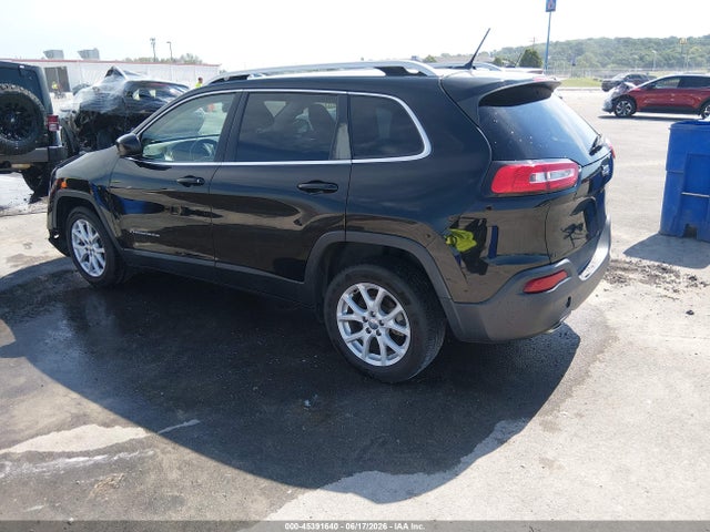 2018 Jeep Cherokee Latitude Fwd მანქანა იყიდება აუქციონზე, vin: 1C4PJLCB9JD615831, აუქციონის ნომერი: 45391640