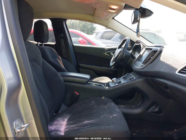 Продаж на аукціоні авто 2015 Chrysler 200 Limited, vin: 1C3CCCAB6FN702507, номер лоту: 45391674