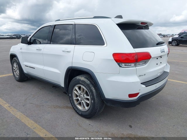 1C4RJFAG6KC853586 Jeep Grand Cherokee Laredo E 4x4
