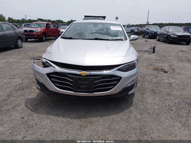 Auction sale of the 2019 Chevrolet Malibu Lt, vin: 1G1ZD5ST0KF139652, lot number: 45391701