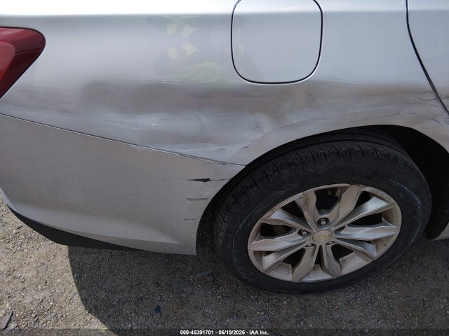 Auction sale of the 2019 Chevrolet Malibu Lt, vin: 1G1ZD5ST0KF139652, lot number: 45391701