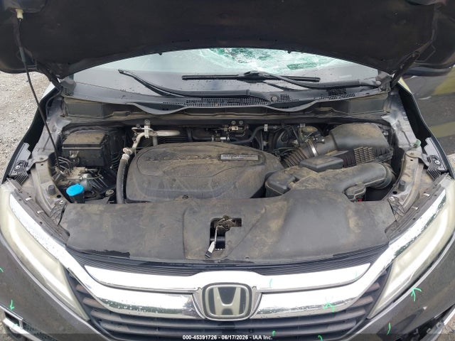 5FNRL6H85JB010019 Honda Odyssey Touring