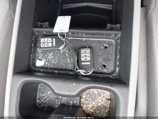 5FNRL6H85JB010019 Honda Odyssey Touring