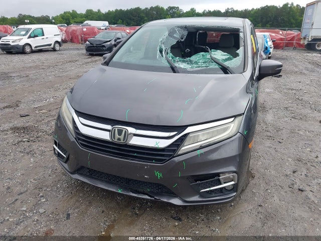 5FNRL6H85JB010019 Honda Odyssey Touring