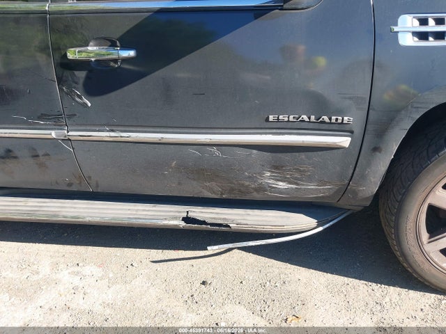 Aukcja sprzedaży 2011 Cadillac Escalade Luxury, vin: 1GYS4BEF6BR147261, numer aukcji: 45391743