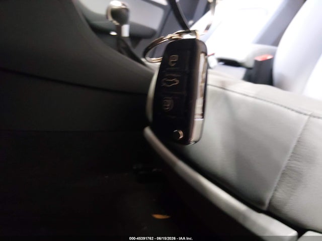 Aukcja sprzedaży 2017 Audi Q3 2.0t Premium, vin: WA1GCCFS2HR001099, numer aukcji: 45391762