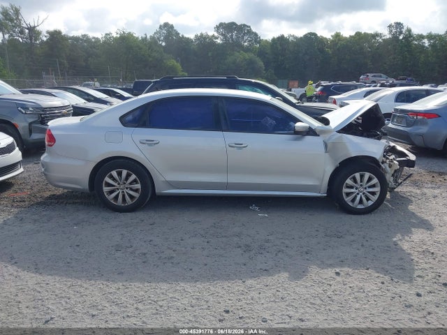 Aukcja sprzedaży 2013 Volkswagen Passat 2.5l S, vin: 1VWAP7A35DC093889, numer aukcji: 45391776