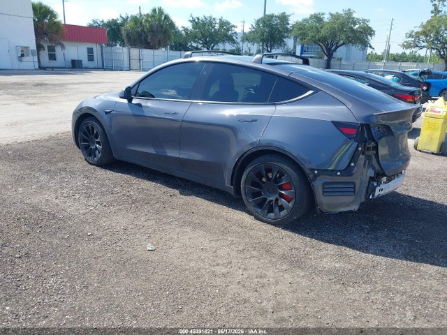 2023 Tesla Model Y Performance Dual Motor All-wheel Drive მანქანა იყიდება აუქციონზე, vin: 7SAYGDEF6PF839250, აუქციონის ნომერი: 45391821